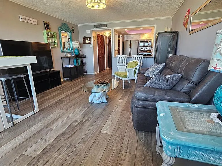 4575 Cove Cir #1105 — Photo 21