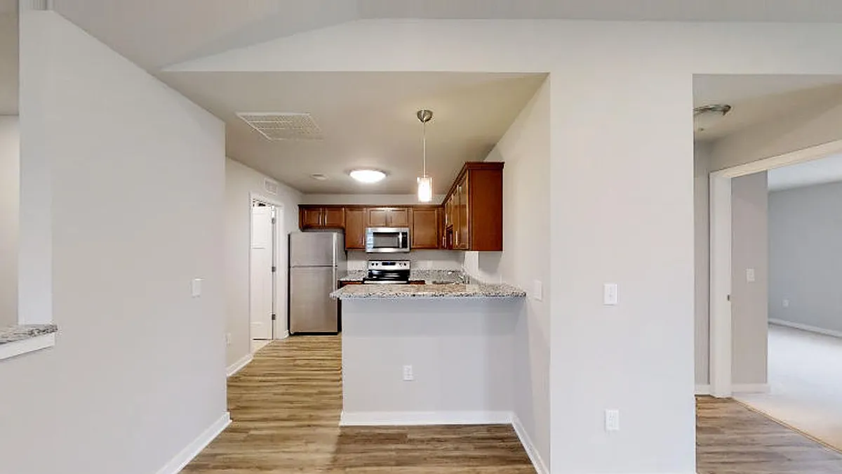 Building Photo - 700 Cedar Bluffs Way #23