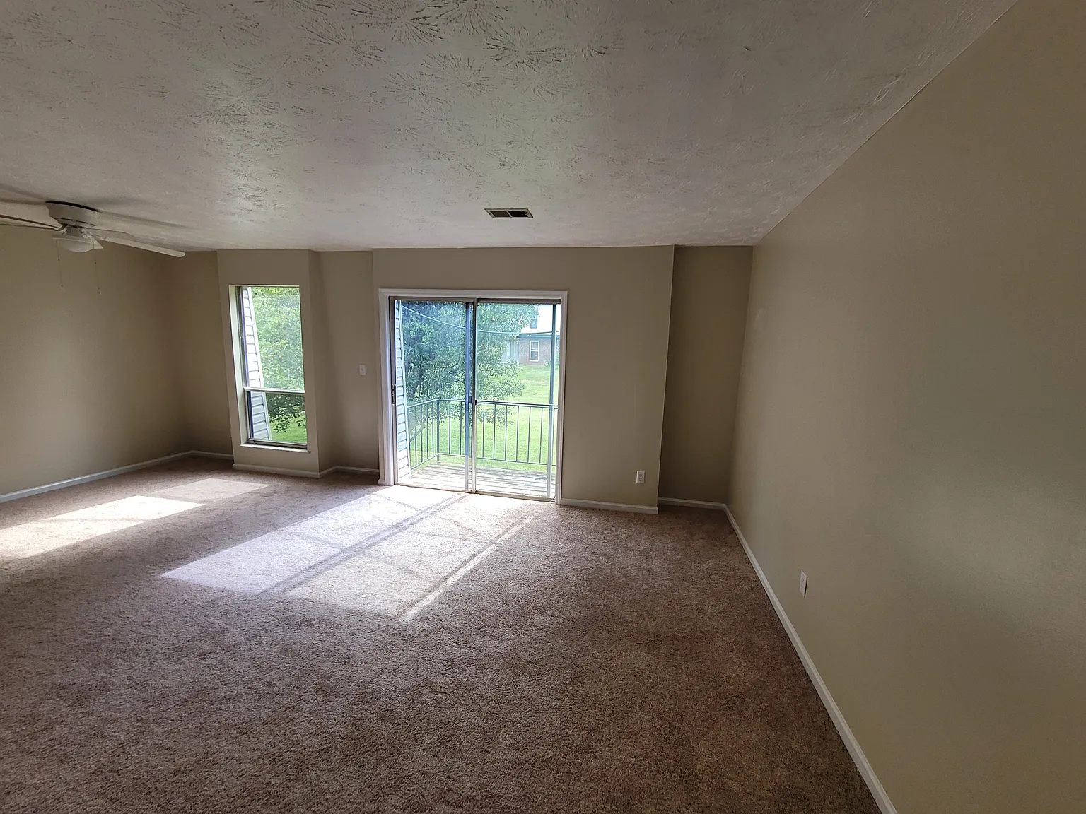 1 bed, 645 sqft, $800 — Photo 2