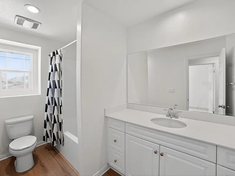 2471 Satsuma Ct — Photo 14