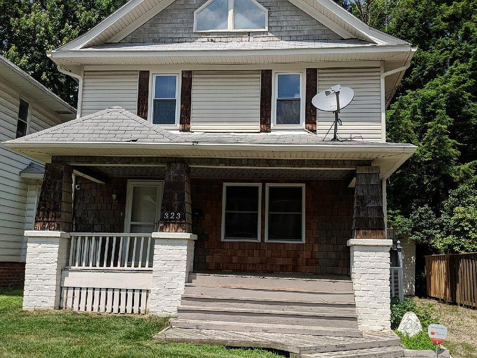 1st image of 323 Riverside Ct