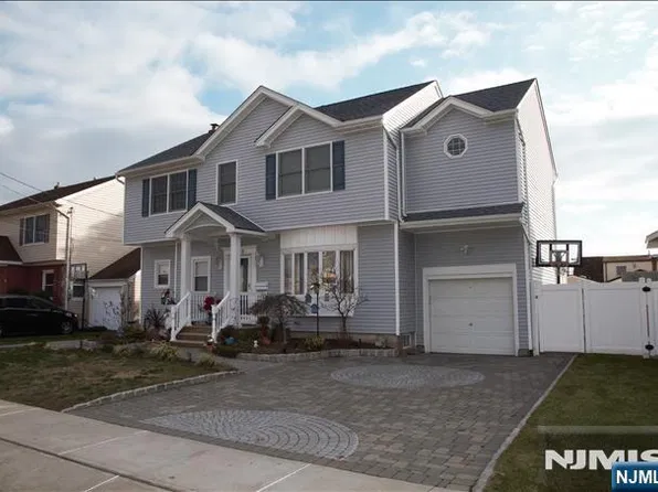 138 Skillman Terrace, Saddle Brook, NJ 07663