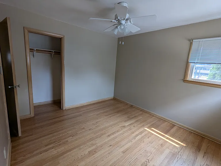 8833 W Hawthorne Ave — Photo 11