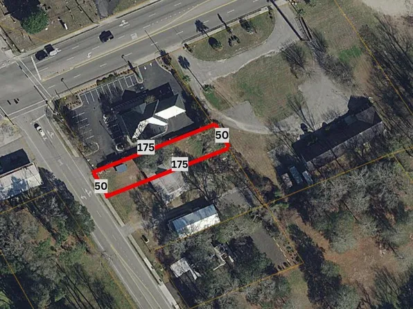 4309 Mineola Ave. Easement and .5 acre lot, Little River, SC 29566