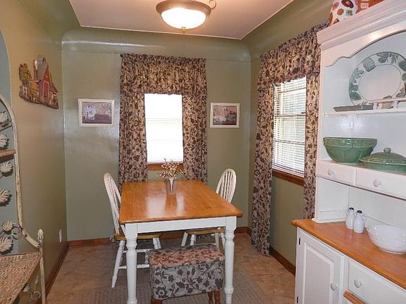 Kitchen with dining area
