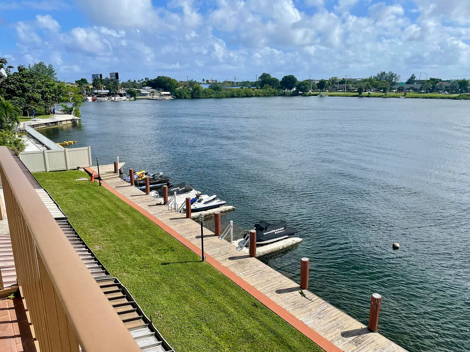 1 bed, 1.0 bath, 660 sqft, $1,800 — Photo 2