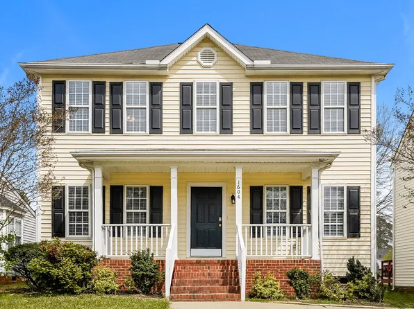 1604 Crag Burn Ln, Raleigh, NC 27604