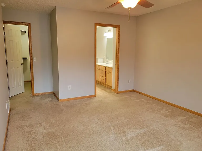 3512 Sterling Heights Dr #I — Photo 25
