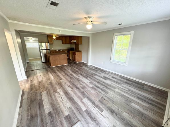 1349 Longcrest Rd, Memphis, TN 38109