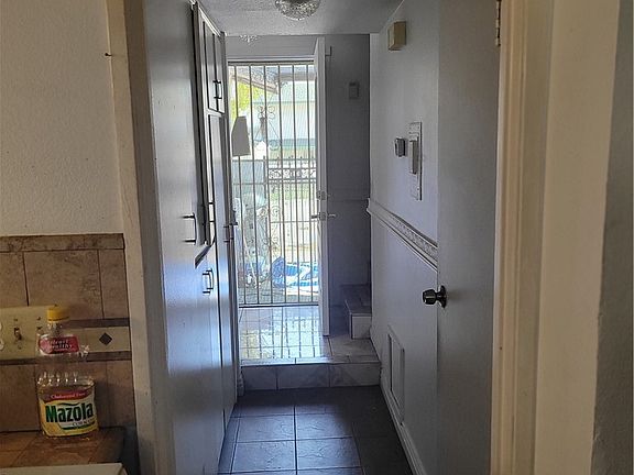 4th image of 3600 Mountain Ave Unit 12F