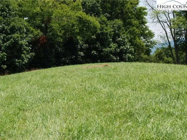 12 Olde River Club Way, Sparta, NC 28675