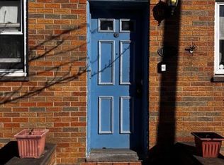 1055 Daly St, Philadelphia, PA 19148