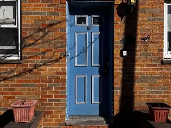 1055 Daly St, Philadelphia, PA 19148