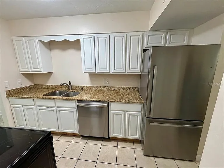 7209 SW 45th Pl — Photo 25