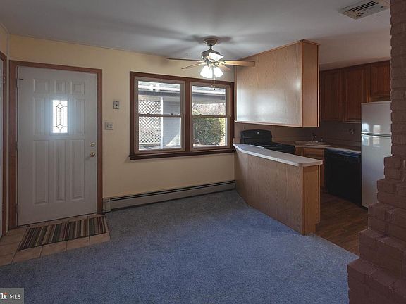 5th image of 273 Birch Dr