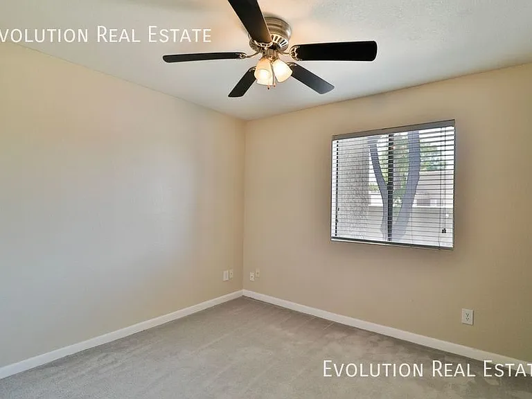 5995 N 78th St #2110 — Photo 16
