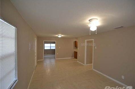 4th image of 7915 Croton Ave