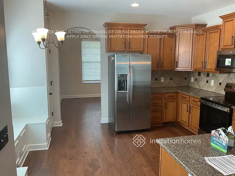 618 Masters Way — Photo 3