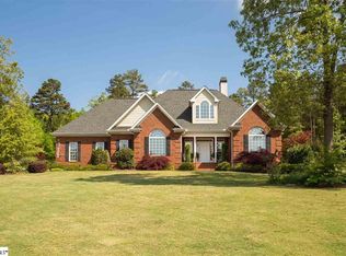 108 Lantern Ridge Dr, Easley, SC 29642