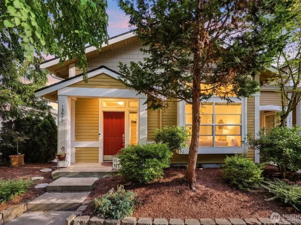 15637 NE 92nd Way #B2101, Redmond, WA 98052
