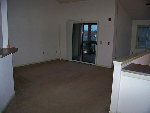 2nd image of 10063 W Lisbon Ave