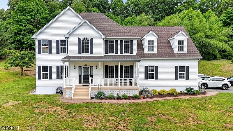 1st image of 42 Stephens Mill Rd