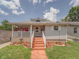 319 E Penning Ave, Wood River, IL