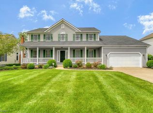 7326 Winchester Dr, Solon, OH 44139