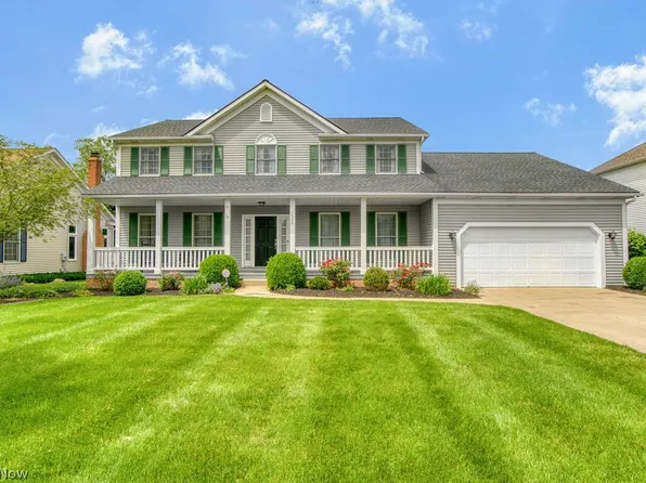 7326 Winchester Dr, Solon, OH 44139