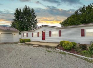 5145 E Wooster Rd, Pierceton, IN 46562
