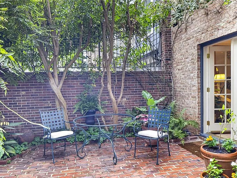 4 Montclair Dr NE — Photo 12