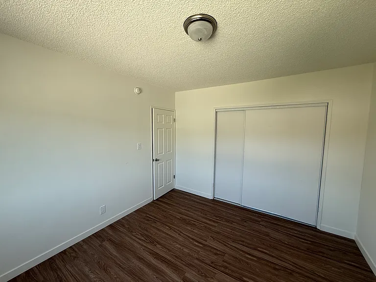 231 Justin Ave #7 — Photo 7