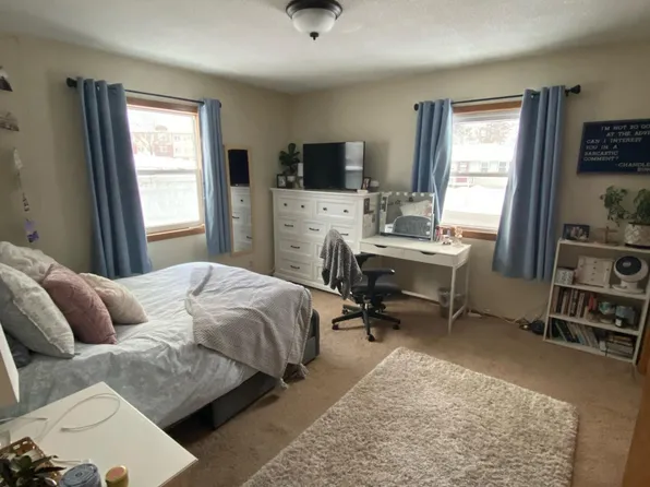 669 6th Ave NW, New Brighton, MN 55112