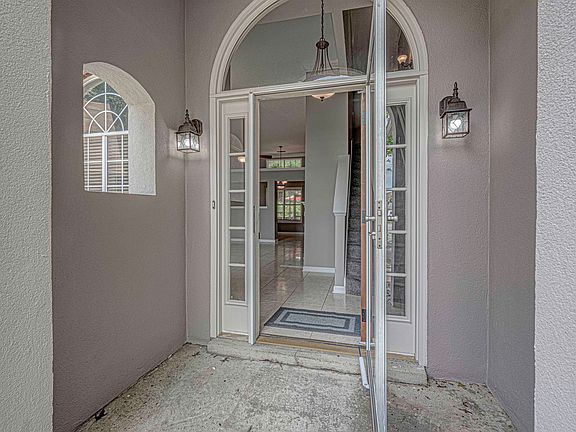 3rd image of 588 Pantherburn Cir N