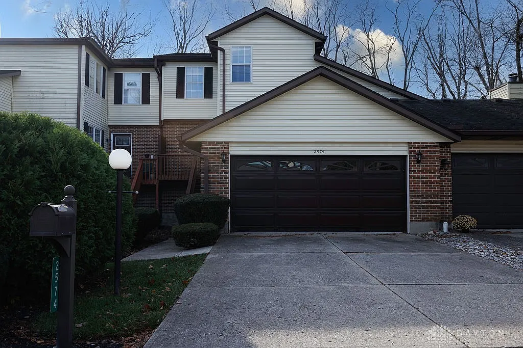 2574 Valais Ct photo 1