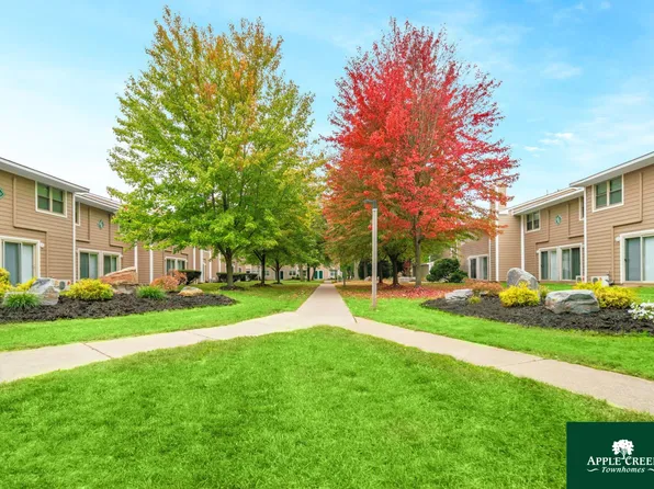 Apple Creek Townhomes