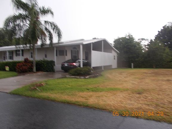 2nd image of 711 Aspen Dr #711