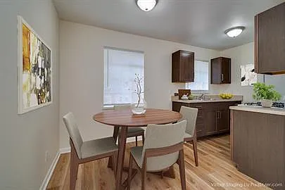 21 Dean Place — Photo 1