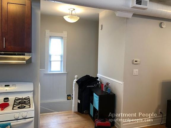 4th image of 1517 W Cortez St APT 2F