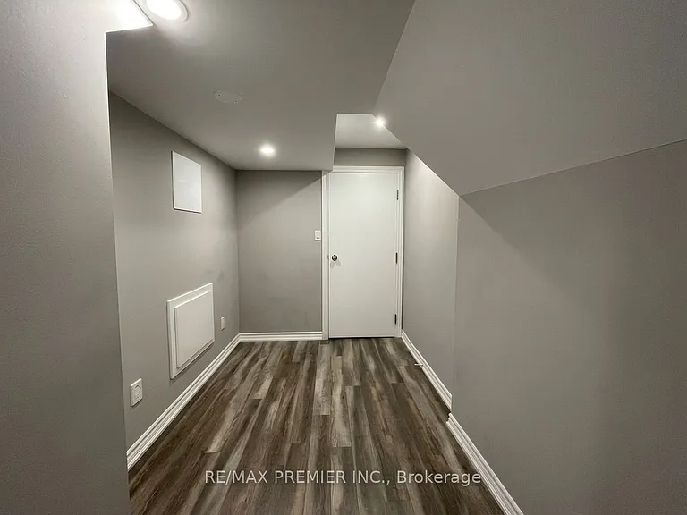 85 Livingston Rd — Photo 3