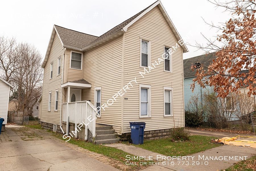 1st image of 1026 Quarry Ave NW #1