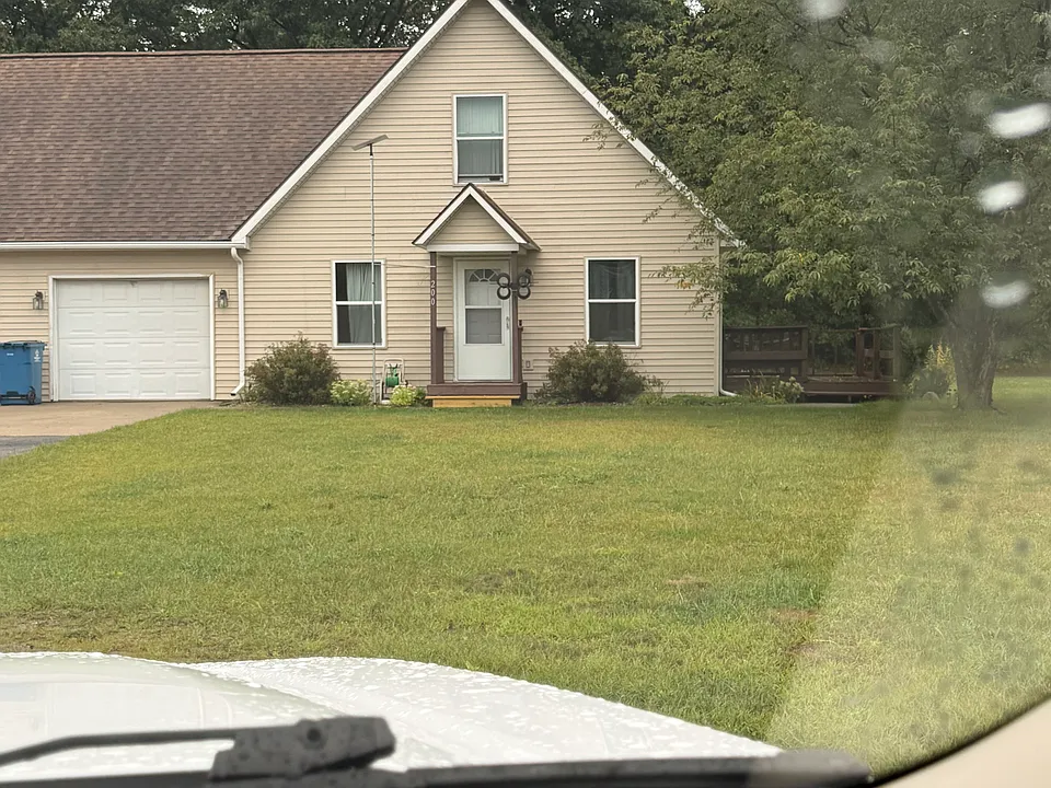 N Greenville Rd