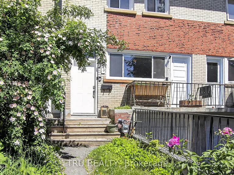 1253 Emperor Ave — Photo 1