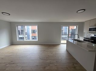 301 Glenroy Gilbert Dr, Ottawa, ON K2J 5W2