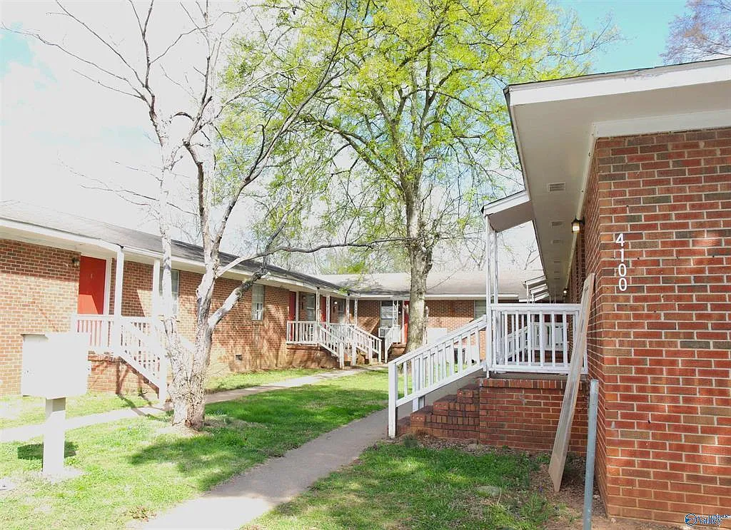 4100 Broyles Avenue Southwestunit — Photo 2