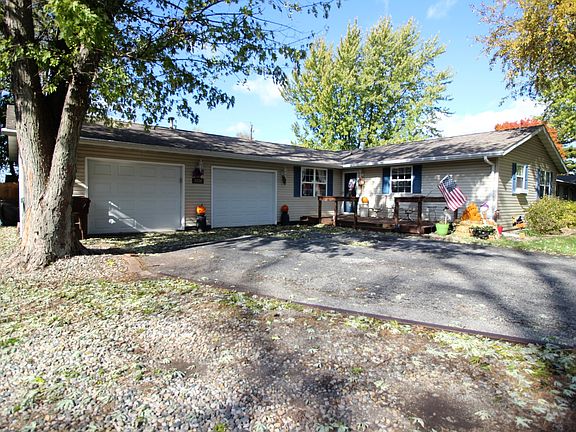 2nd image of 3526 N Linda Dr