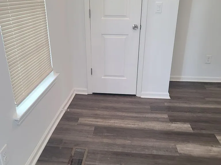 973 Ira St SW #A — Photo 18
