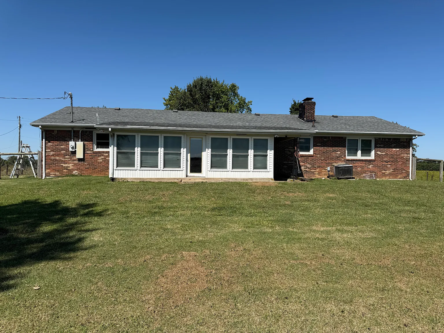 2740 Middle Creek Rd — Photo 4