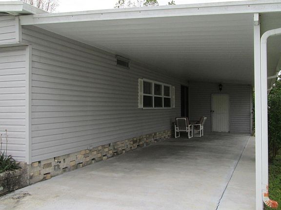 4th image of 743 Indian Hill Dr