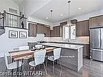 421 Somme St — Photo 5